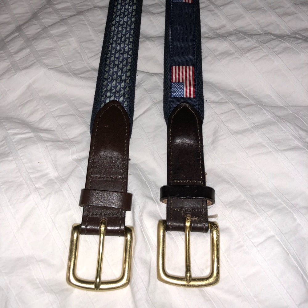 Vineyard Vines flag belt